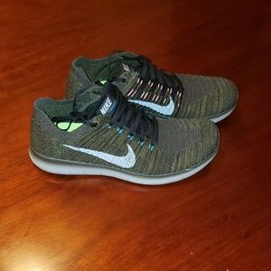 Men's Nike Free RN Flynit